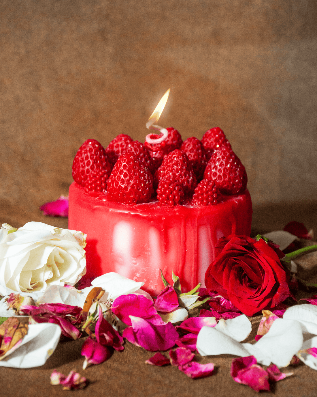 AmberWick Strawberry Candle, Flame of Pure Delight(AWD8)