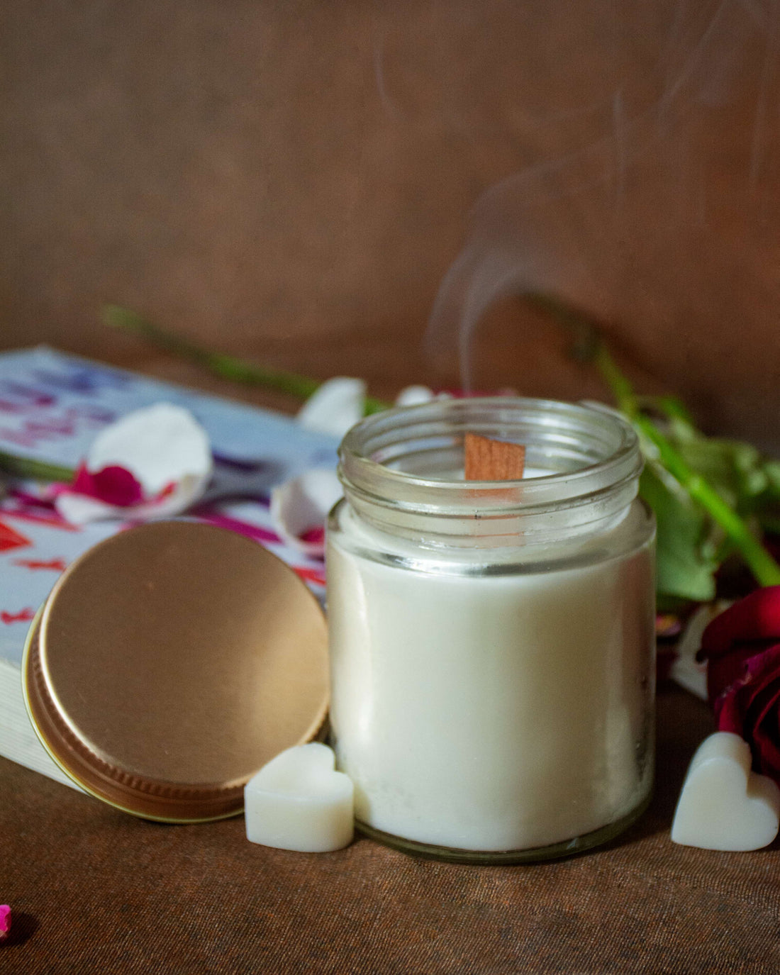 AmberWick Wooden Wick Candle, Minimalist Heart Glow