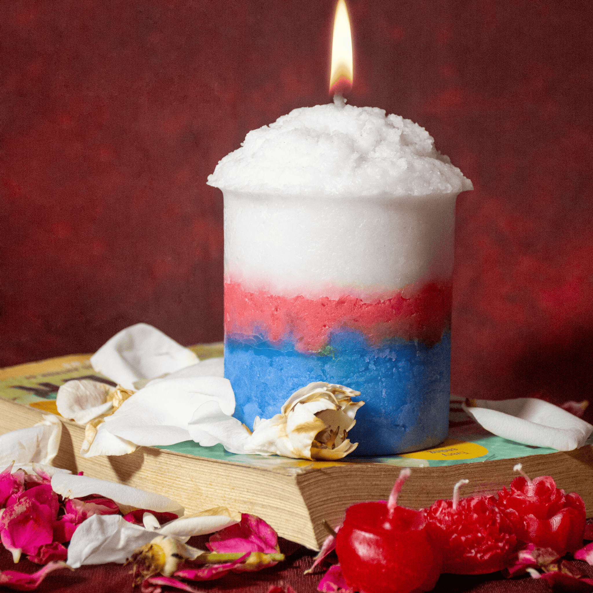 AmberWick Tricolor Candle, Glow of Unity & Pride(AWD10)